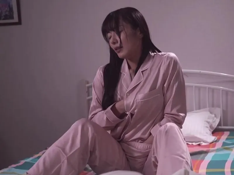 Thẩm du hàng đêm vì ông xã bỏ bê, vợ quyết định tìm đến ứng dụng hèn hò