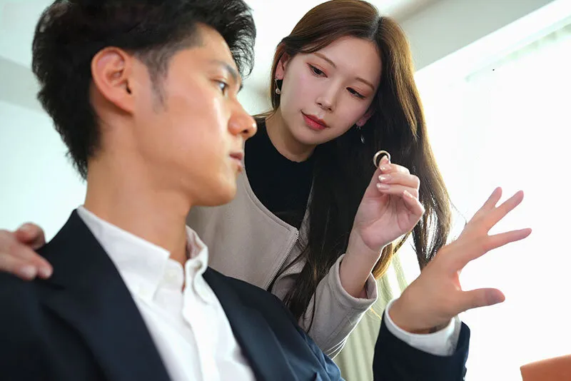 Cô vợ đi đi giã ngoại, ông chồng ở nhà bị nhỏ em người vợ gạ phang không trượt phát nào